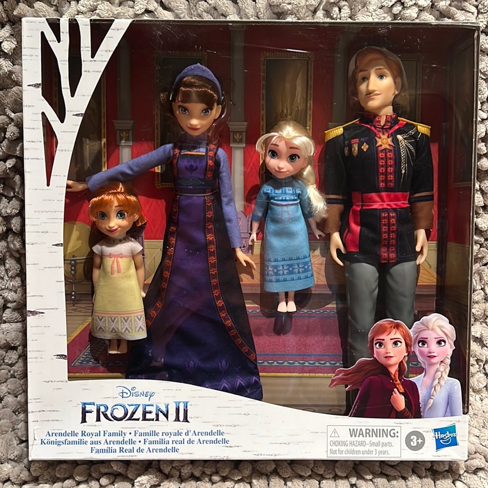 Frozen 2 Arendelle Royal Family 👑